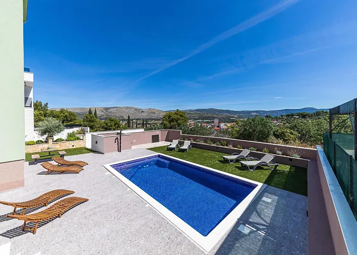 Two-bedroom Saldun With Sea View 08 Apartman Trogir