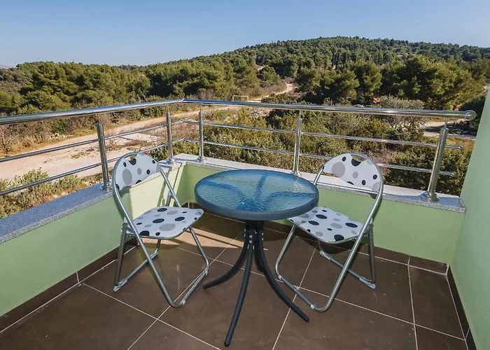 Apartman Two-bedroom Saldun With Sea View 08 Trogir